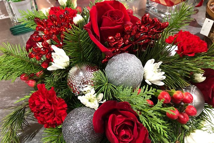 Holiday Table Centerpiece