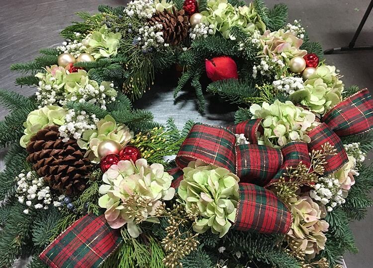 Holiday Wreath Design Class Recap